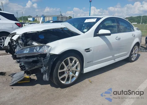 2009 Pontiac G8 Gxp z USA, uszkodzony, nr VIN 6G2EP57W59L309538